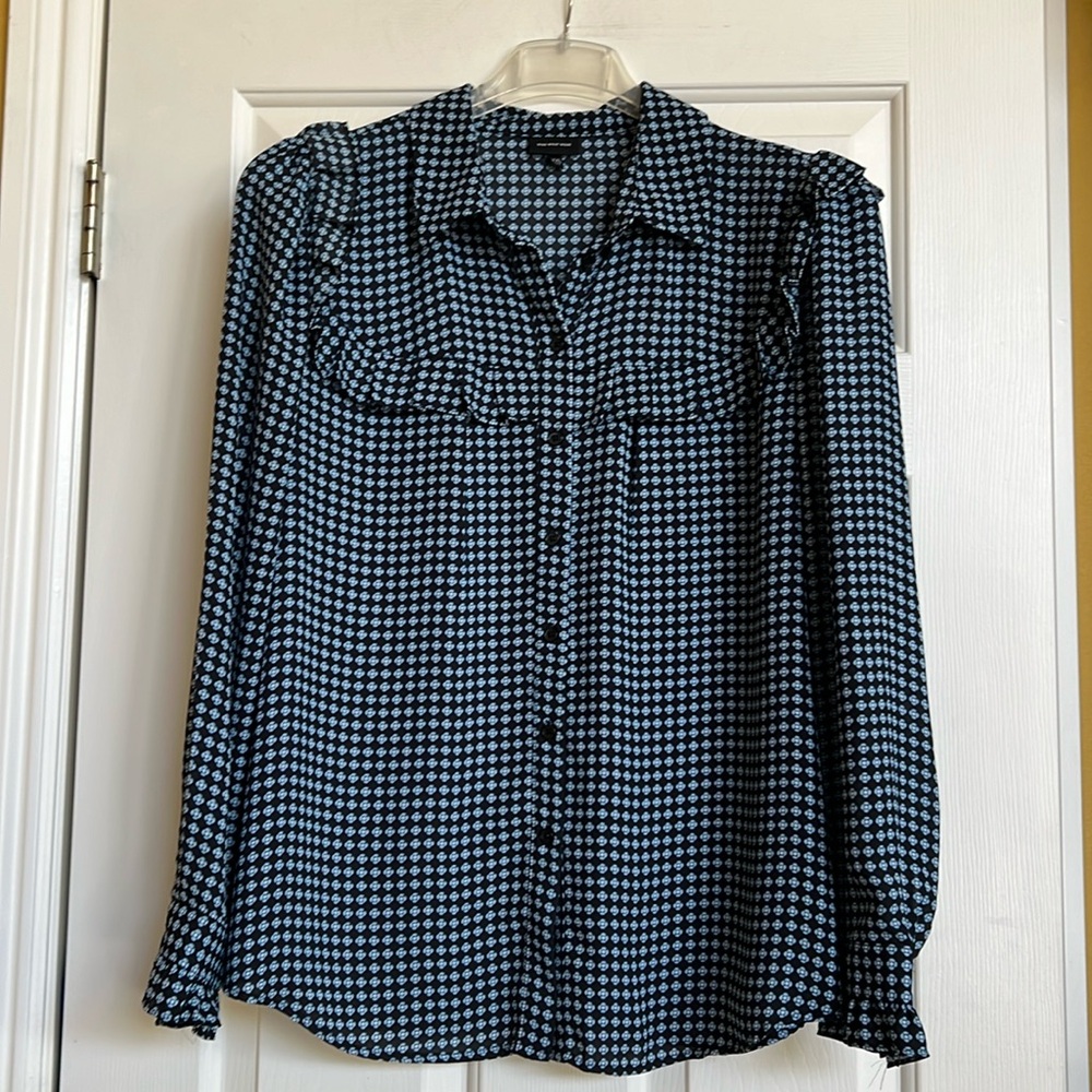Who What Wear blouse / tops
 ( Elegant fabric )